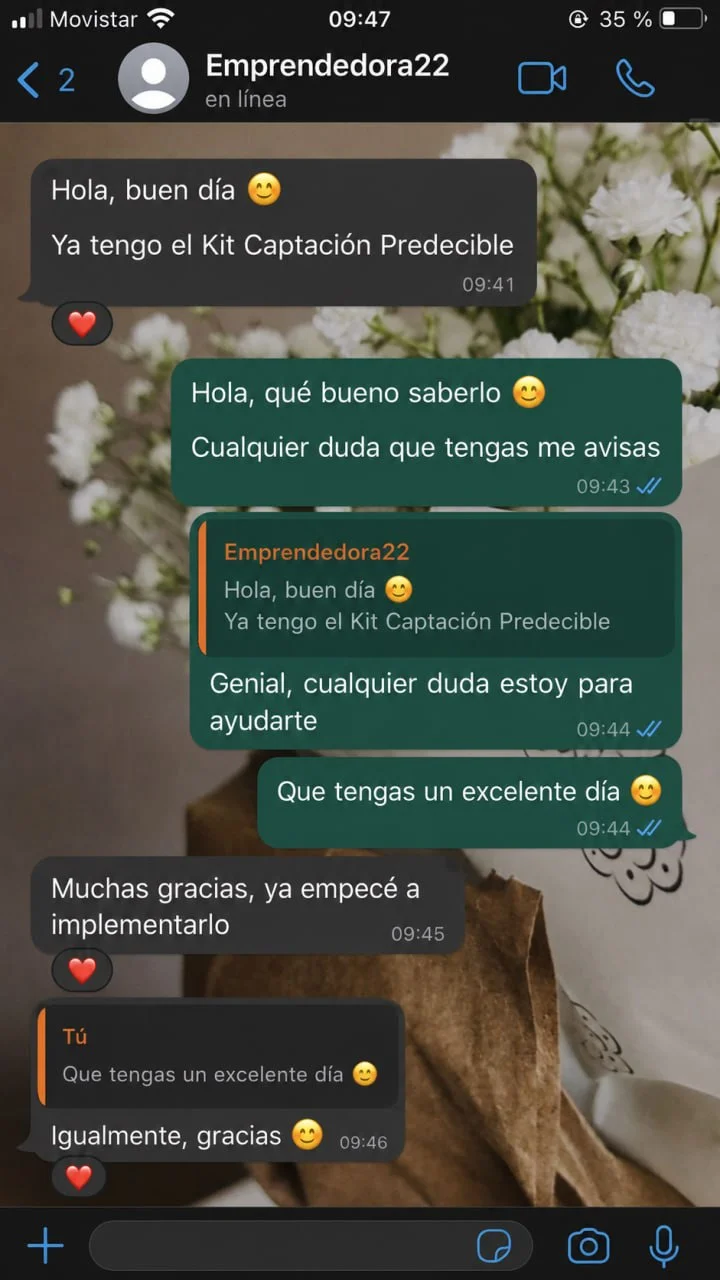 Conversación de WhatsApp con Emprendedora22 sobre el Kit de Captación Predecible